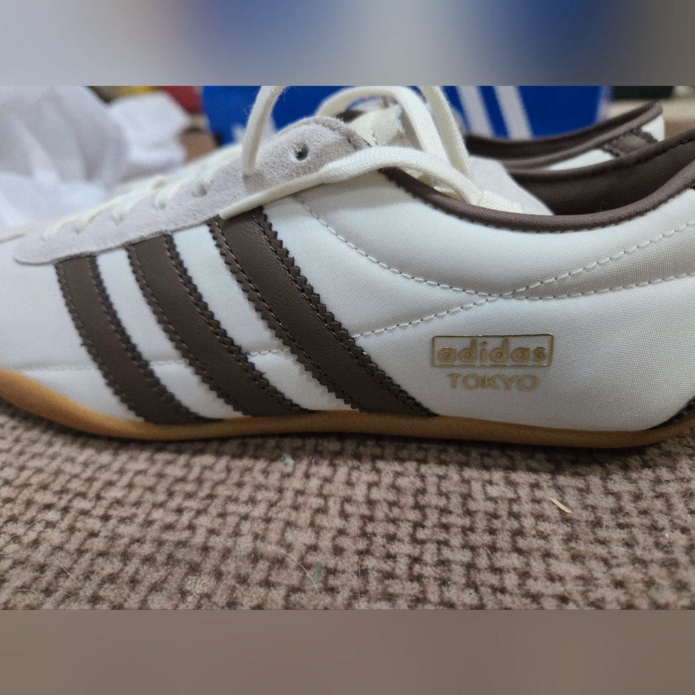 Adidas Tokyo White and Brown Sneakers - Picture 2 of 5